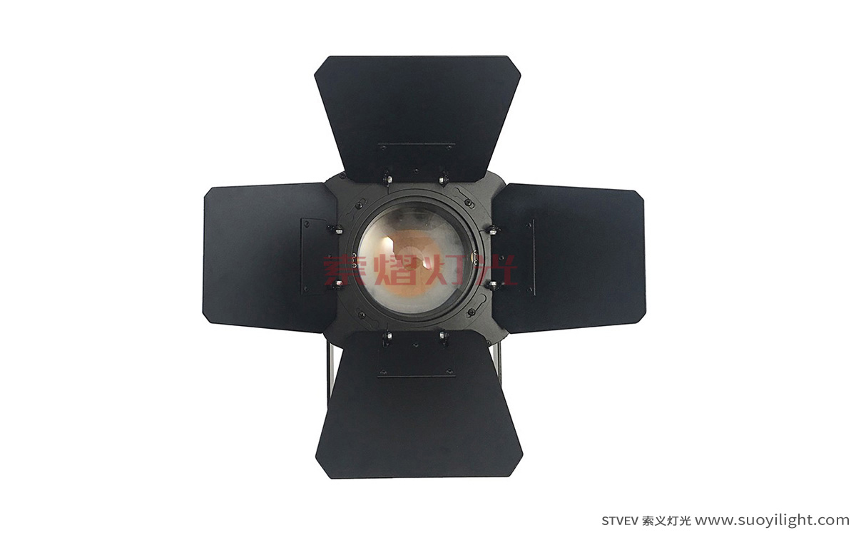 Finland200W,300W Zoom LED Profile Spot Light manufacturer